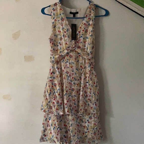 Banana Republic Dresses & Skirts - Very beautiful Banana Republic! Size 0